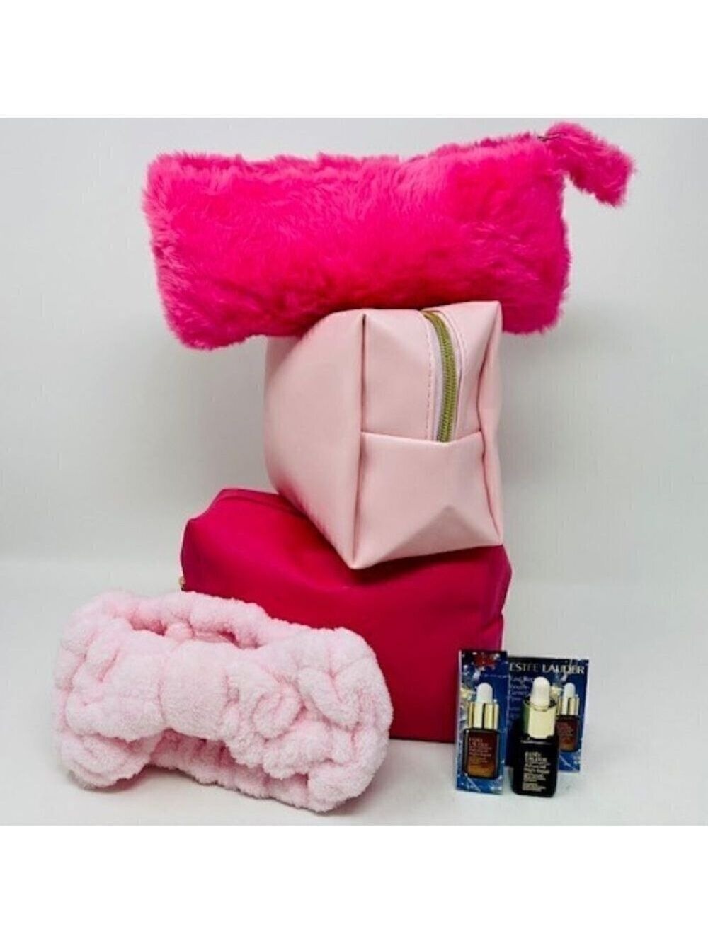 3 Pink Cosmetics Bag , One Bath Hair wrap & ESTEE LAUDER Adv.Night Repair Serum
